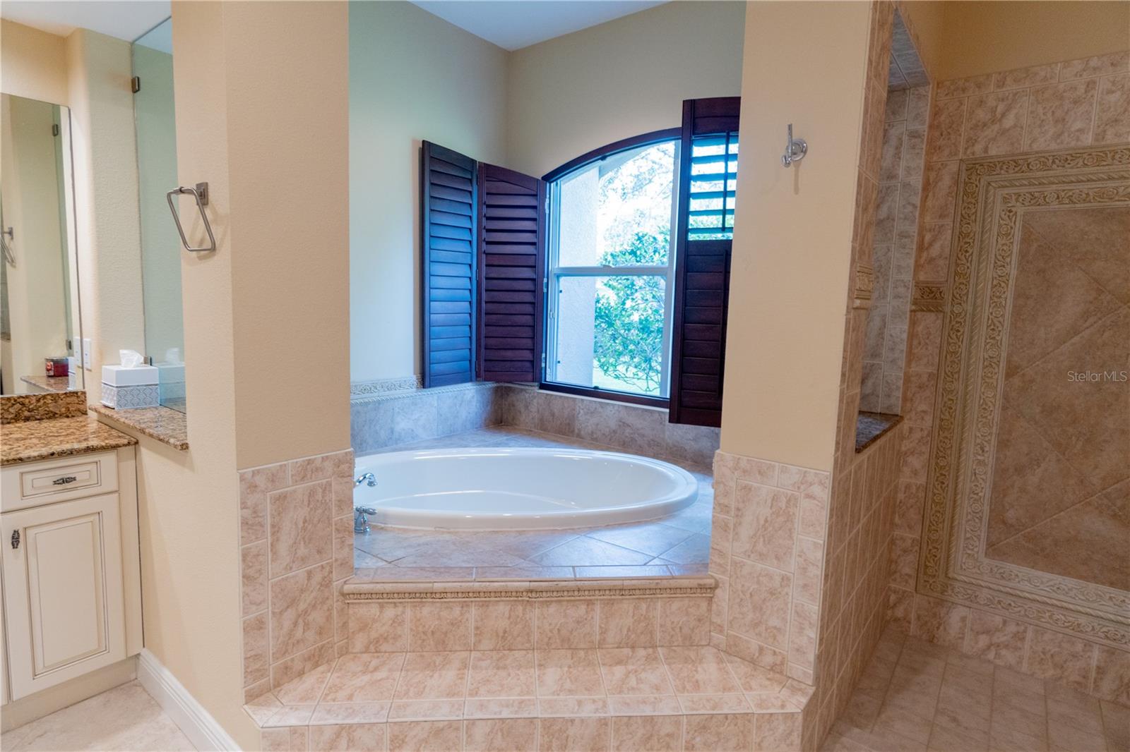 Listing photo id 48 for 15101 Kestrelglen Way