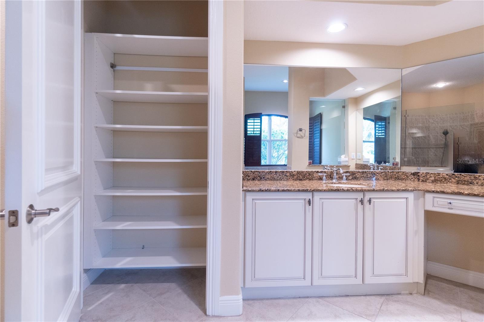Listing photo id 49 for 15101 Kestrelglen Way