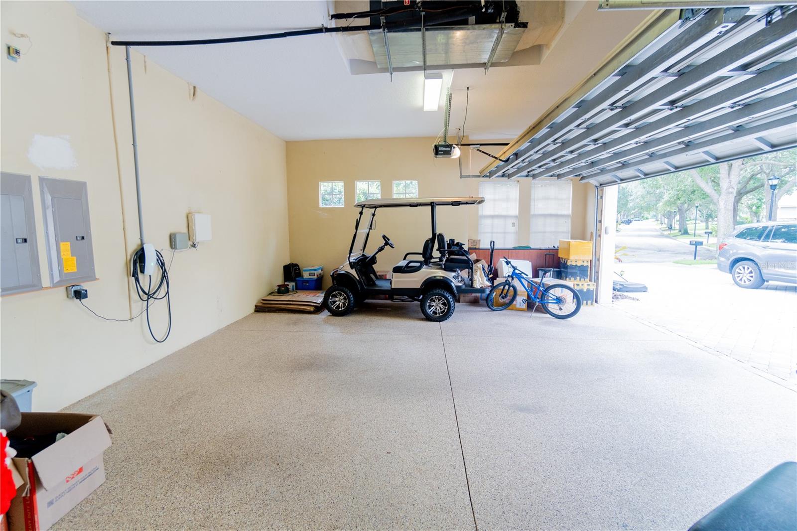 Listing photo id 56 for 15101 Kestrelglen Way