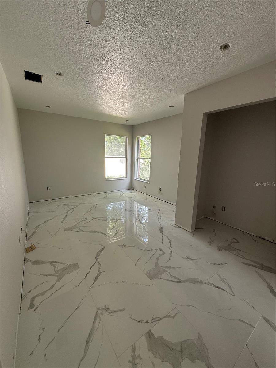 Image 20 of 32 For 14273 Nugent Circle