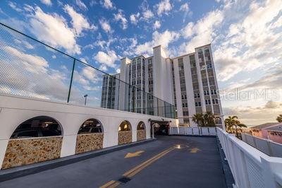 Image 64 of 70 For 4950 Gulf Boulevard 409