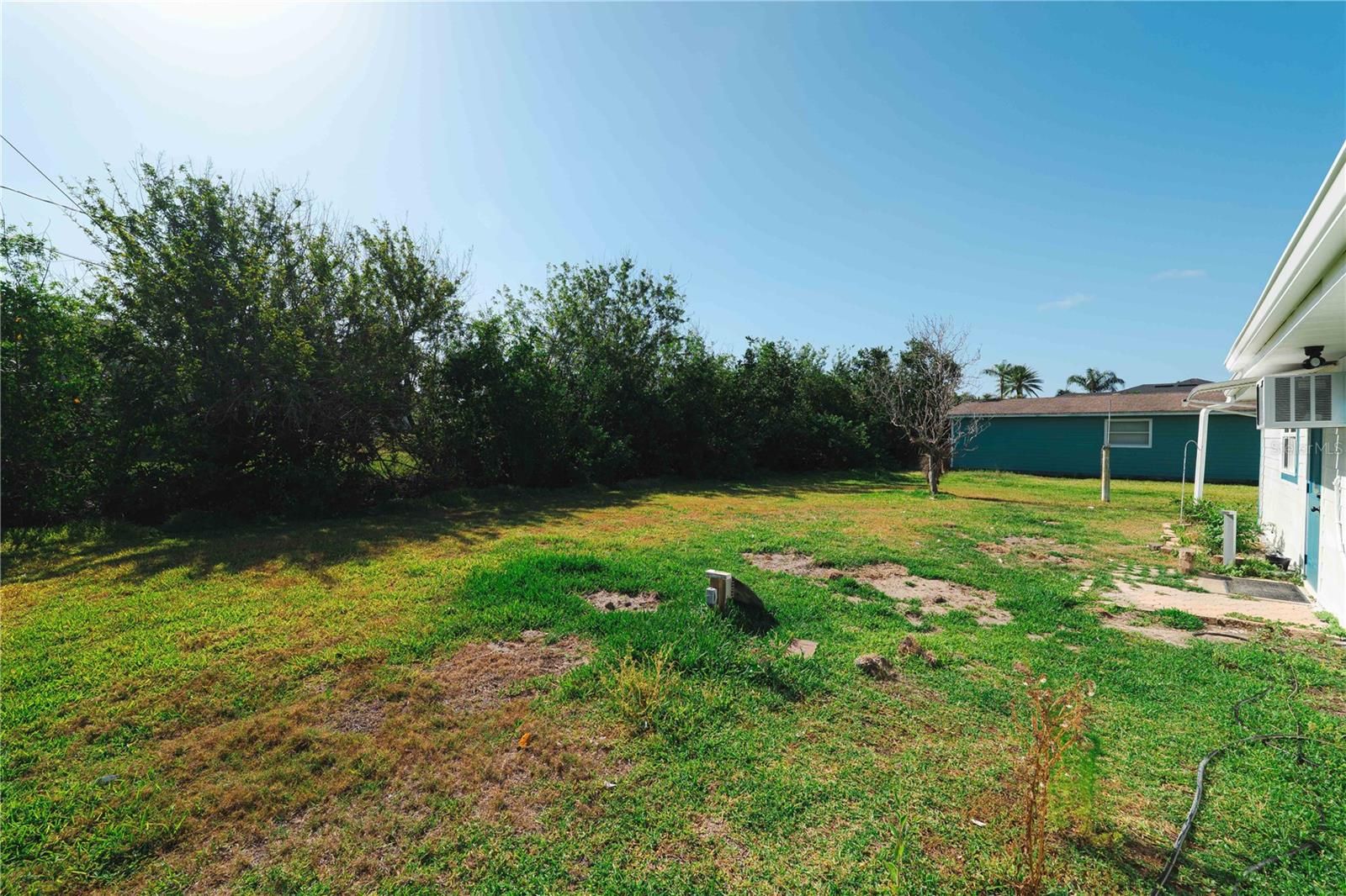 Image 4 of 44 For 3614 Vasco Street