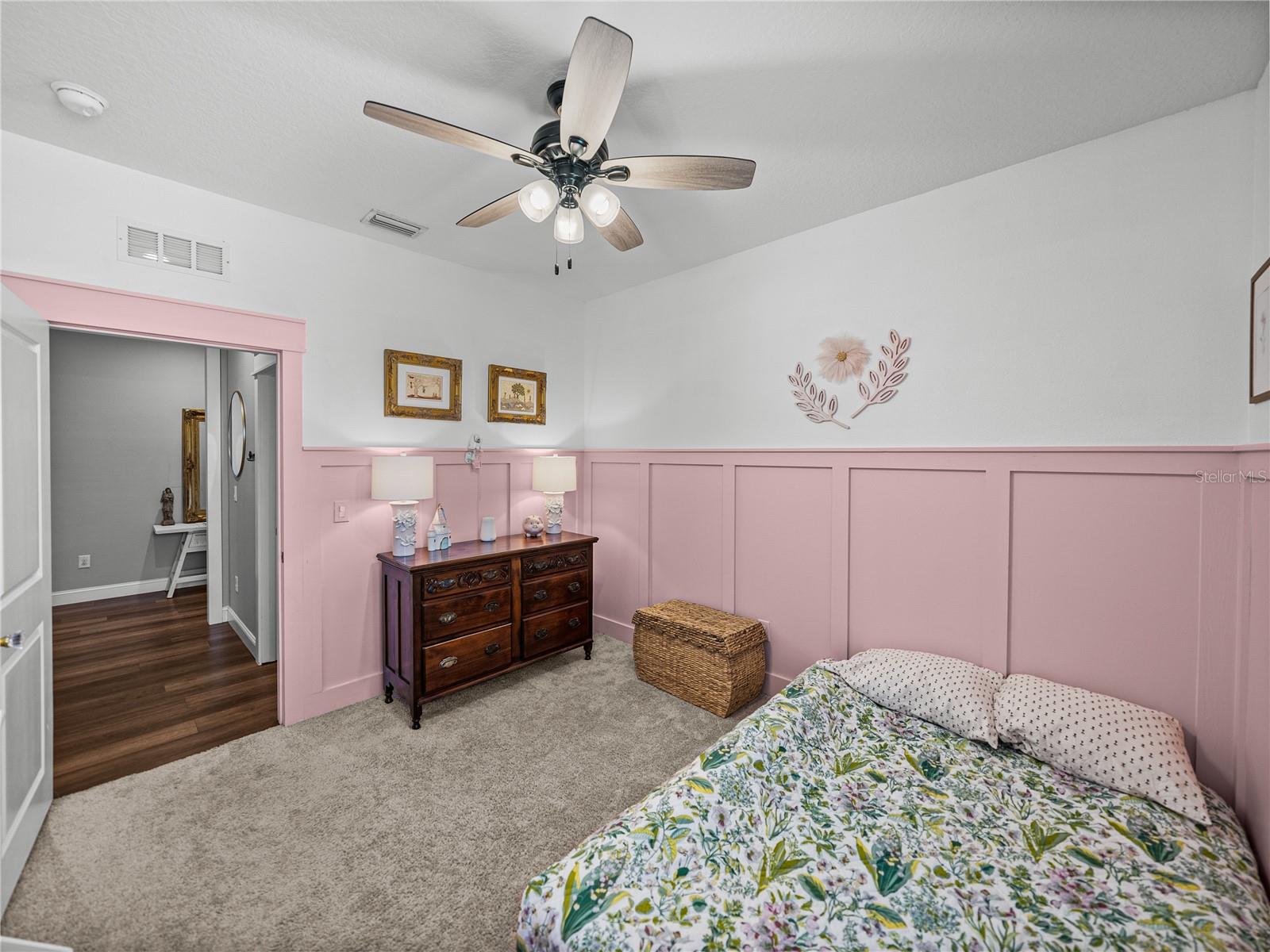Image 35 of 69 For 12492 Eastpointe Drive