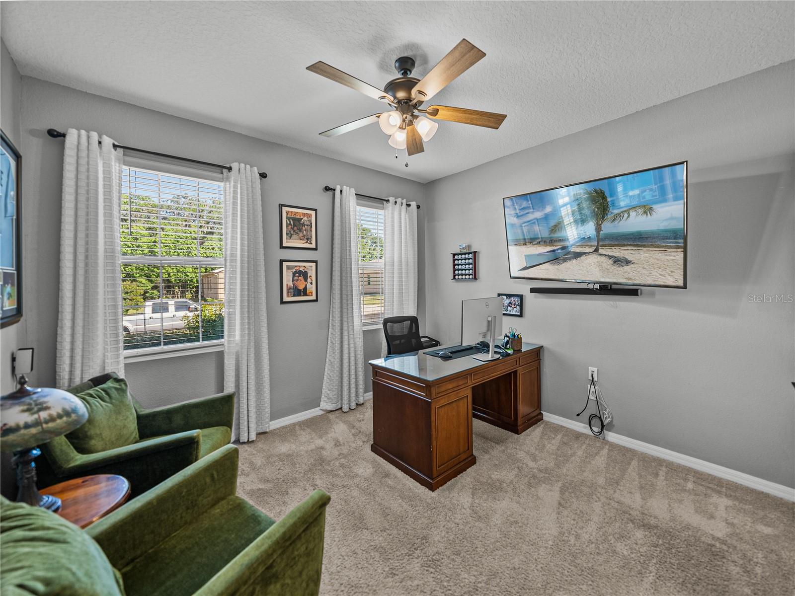 Image 41 of 69 For 12492 Eastpointe Drive