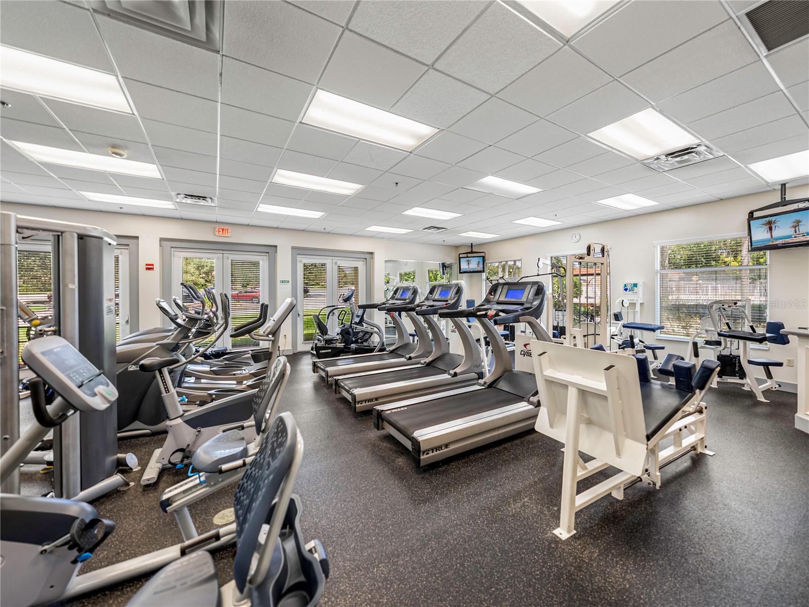 Image 63 of 69 For 12492 Eastpointe Drive