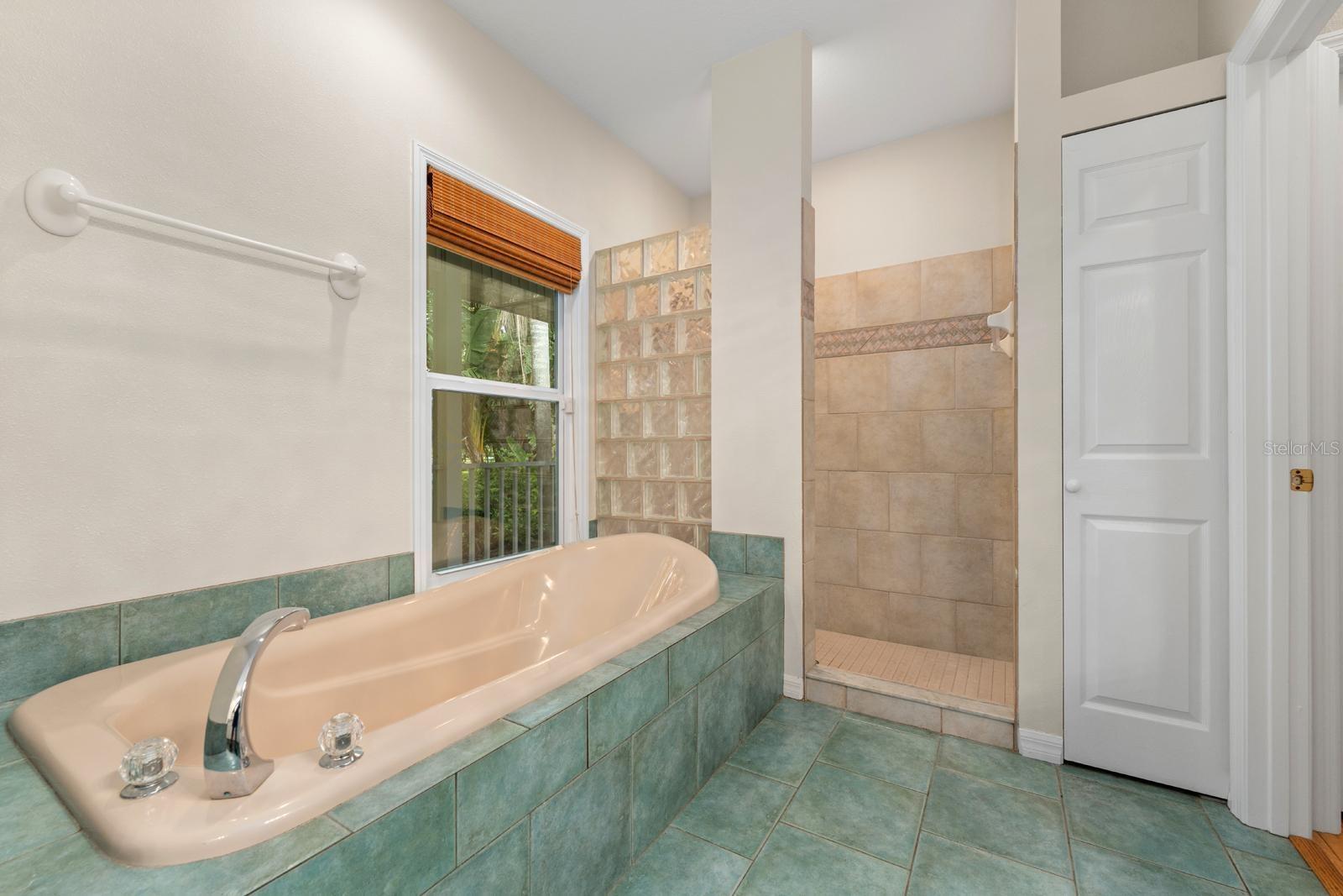 Image 20 of 37 For 6915 215th Street E