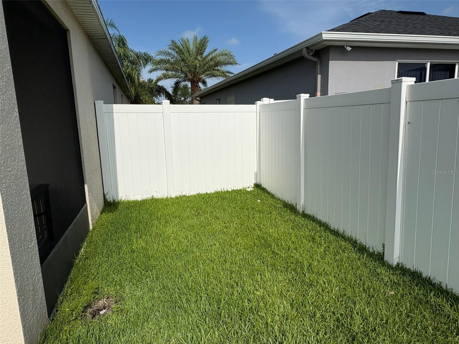 Image 23 of 41 For 10766 Standing Stone Drive