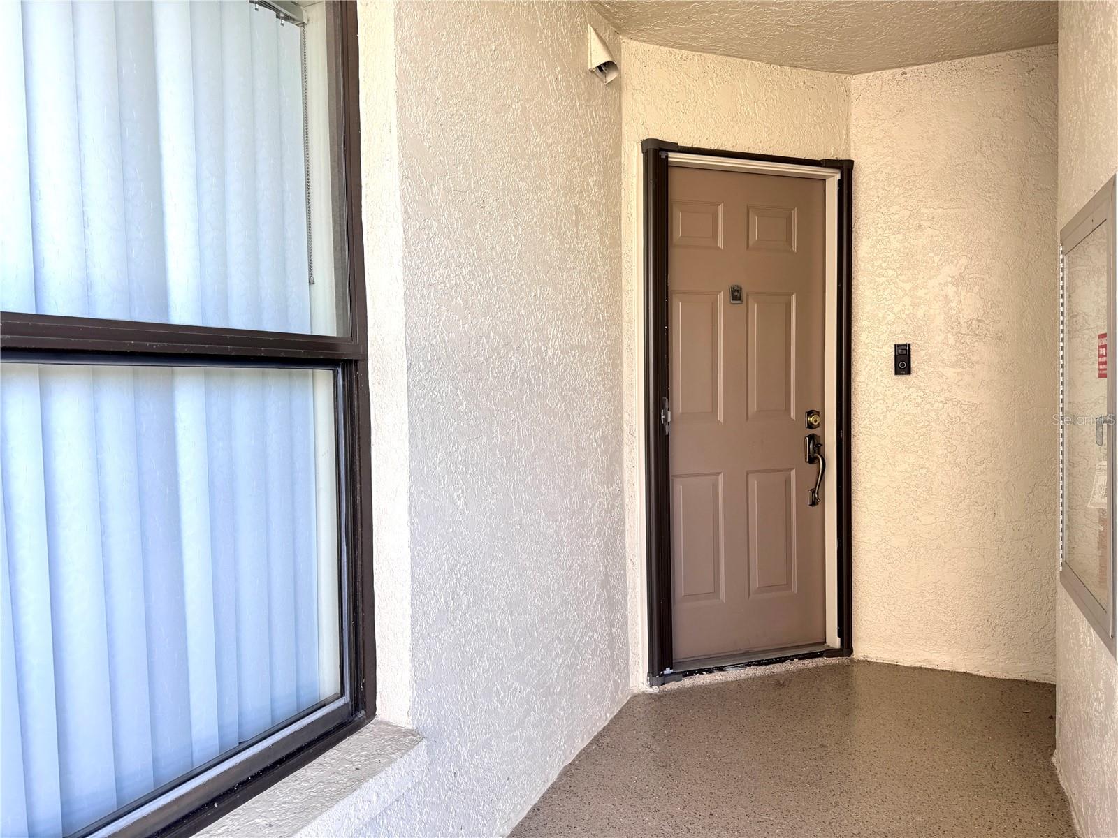 Image 25 of 48 For 1332 Pasadena Avenue S 208