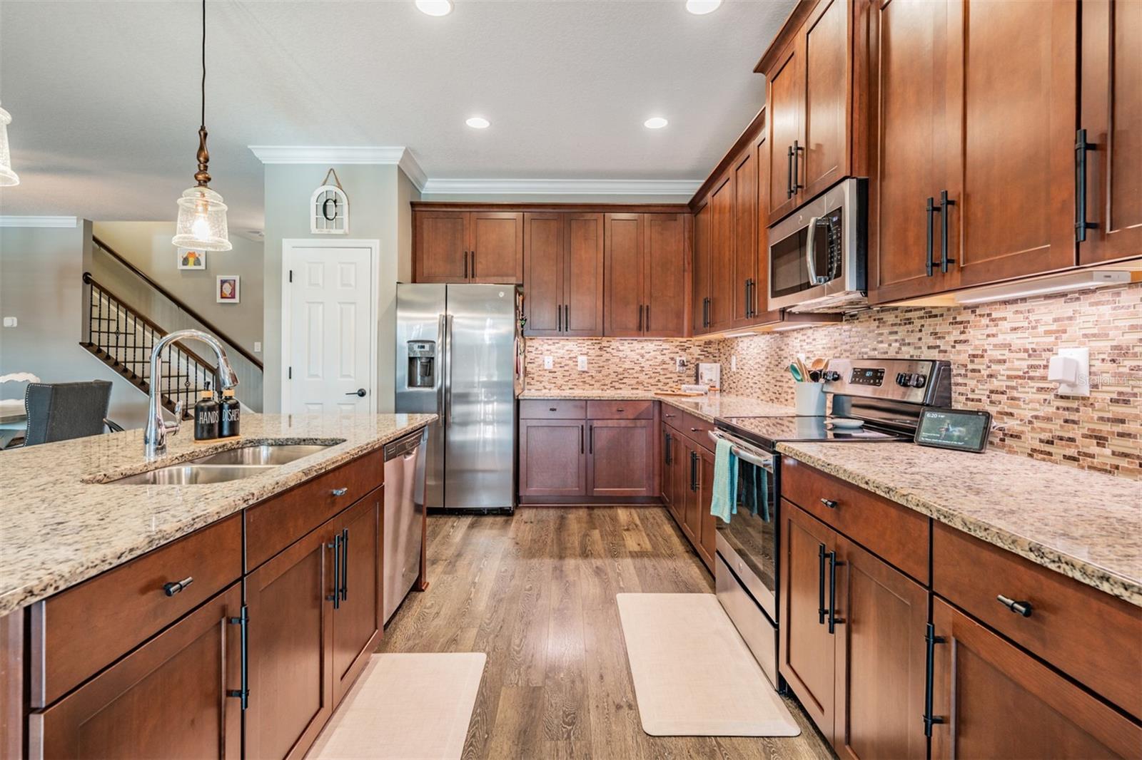 Listing photo id 14 for 12745 Moorish Place