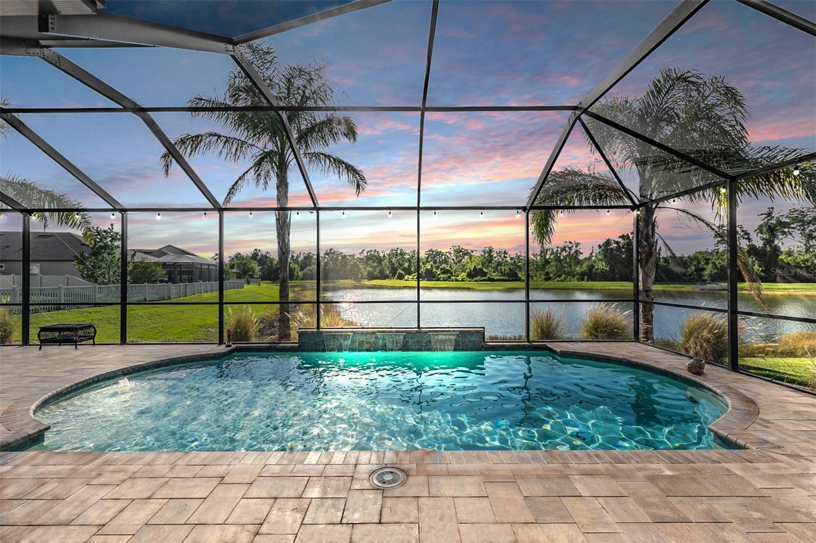 Listing photo id 42 for 12745 Moorish Place
