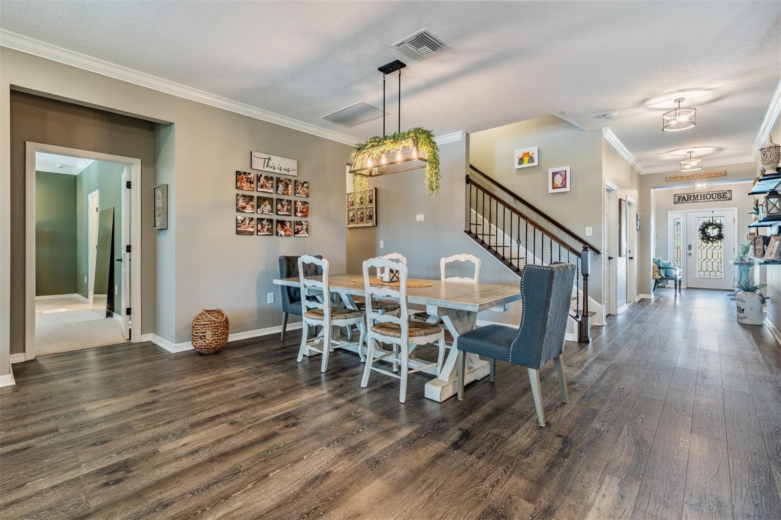 Listing photo id 4 for 12745 Moorish Place