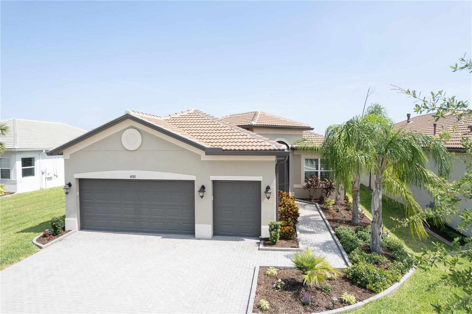 Details for 4888 Sevilla Shores Drive, WIMAUMA, FL 33598