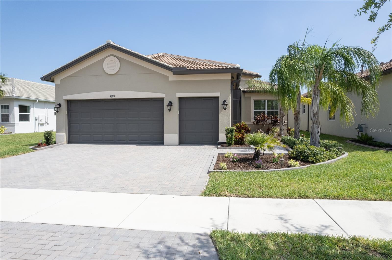Image 3 of 53 For 4888 Sevilla Shores Drive