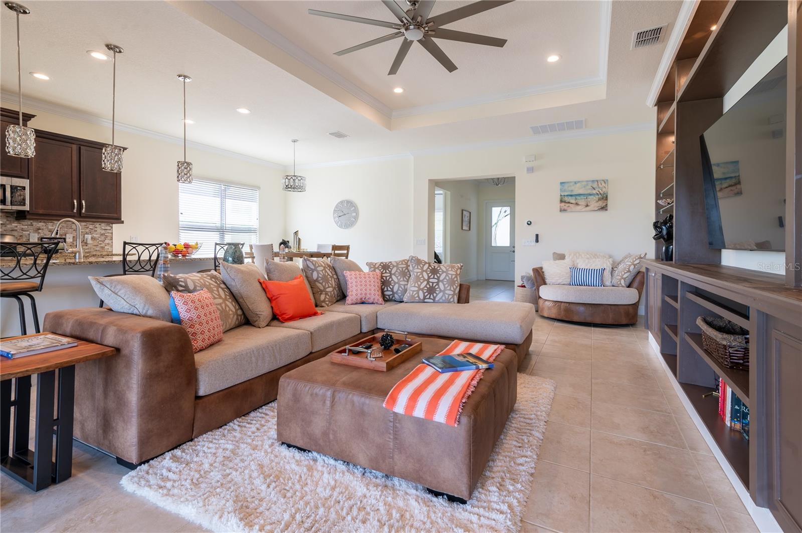 Image 32 of 53 For 4888 Sevilla Shores Drive