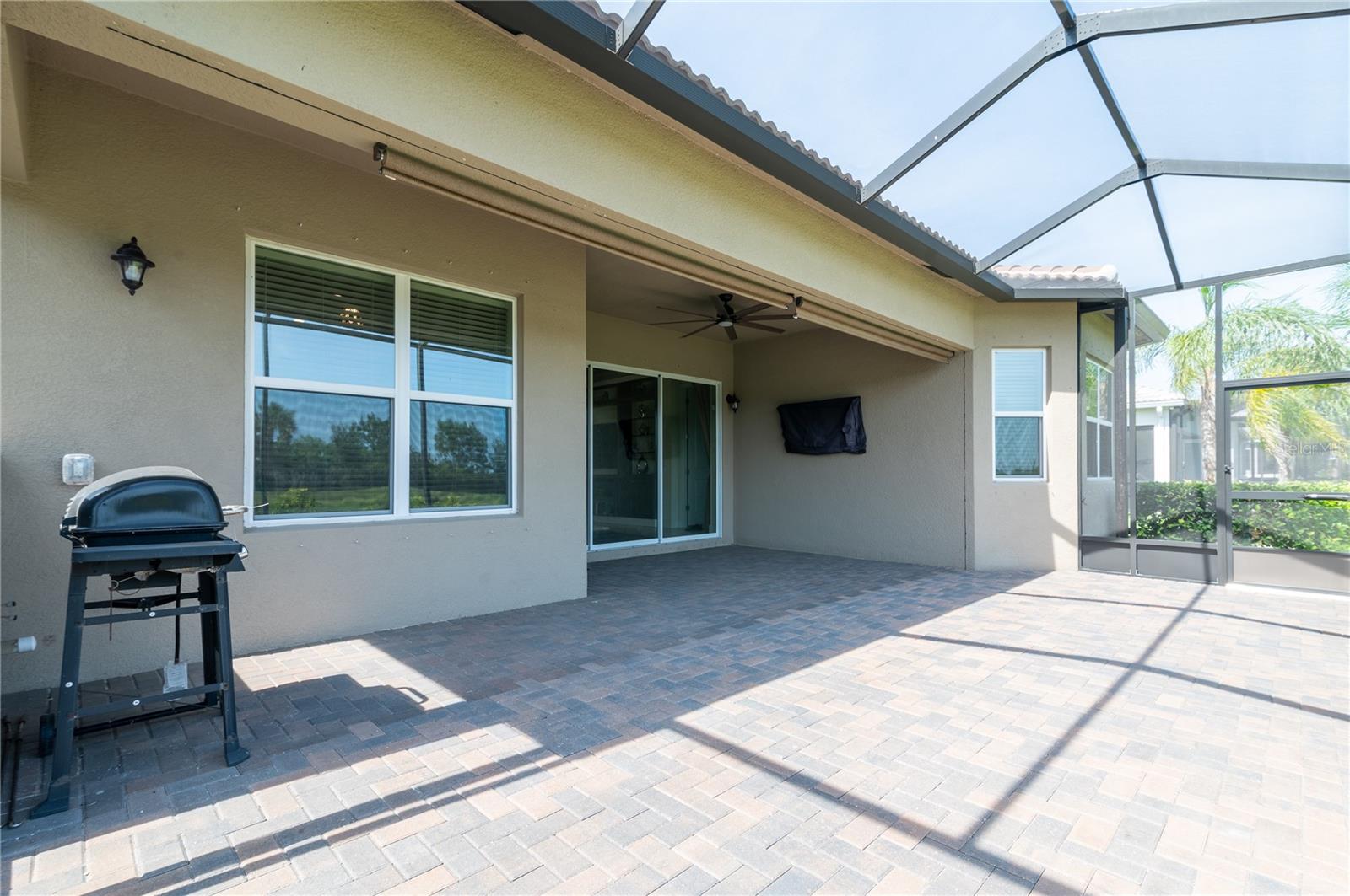 Image 38 of 53 For 4888 Sevilla Shores Drive