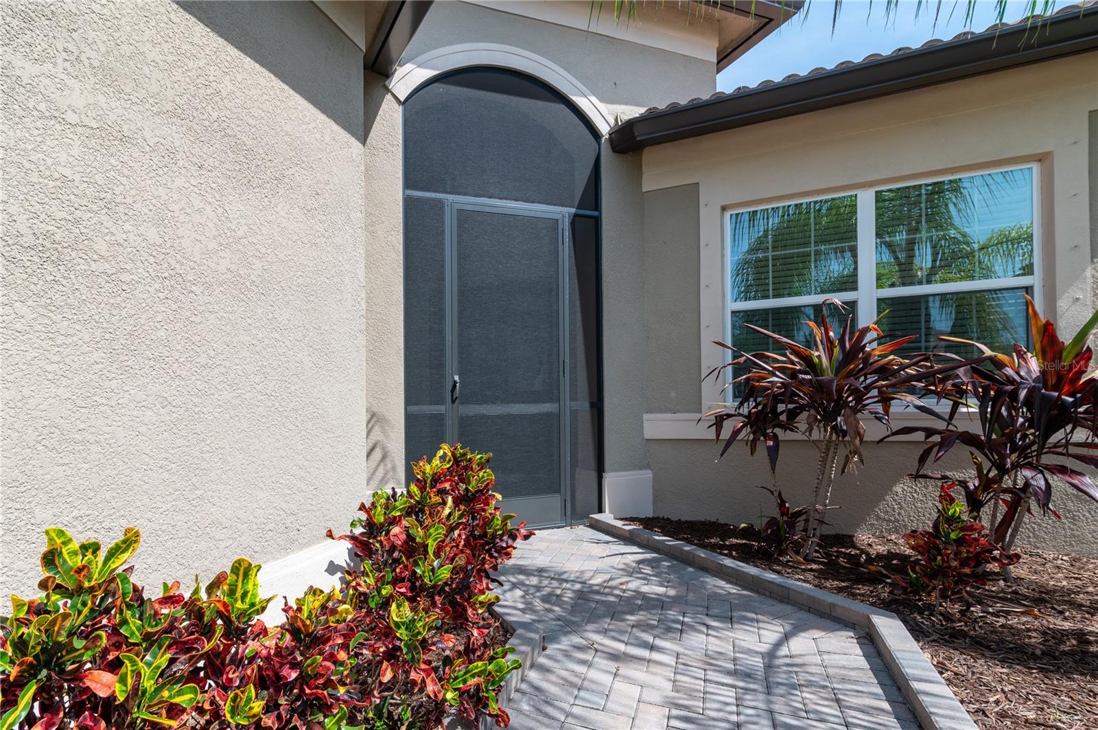 Image 5 of 53 For 4888 Sevilla Shores Drive