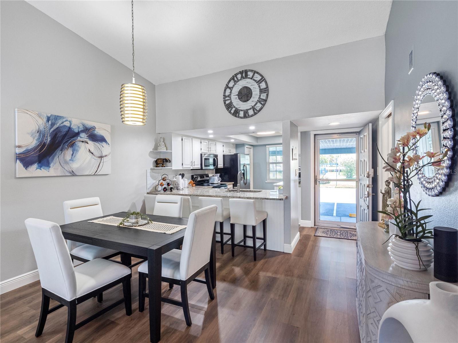 Image 11 of 74 For 4943 New England Boulevard 105