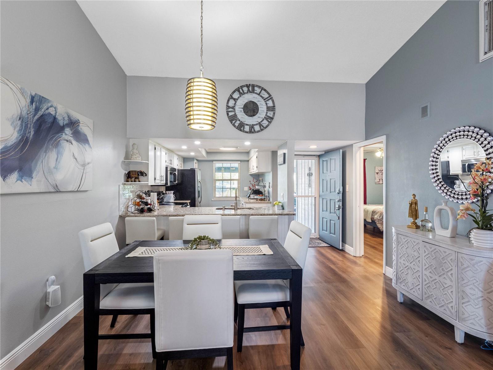 Image 12 of 74 For 4943 New England Boulevard 105