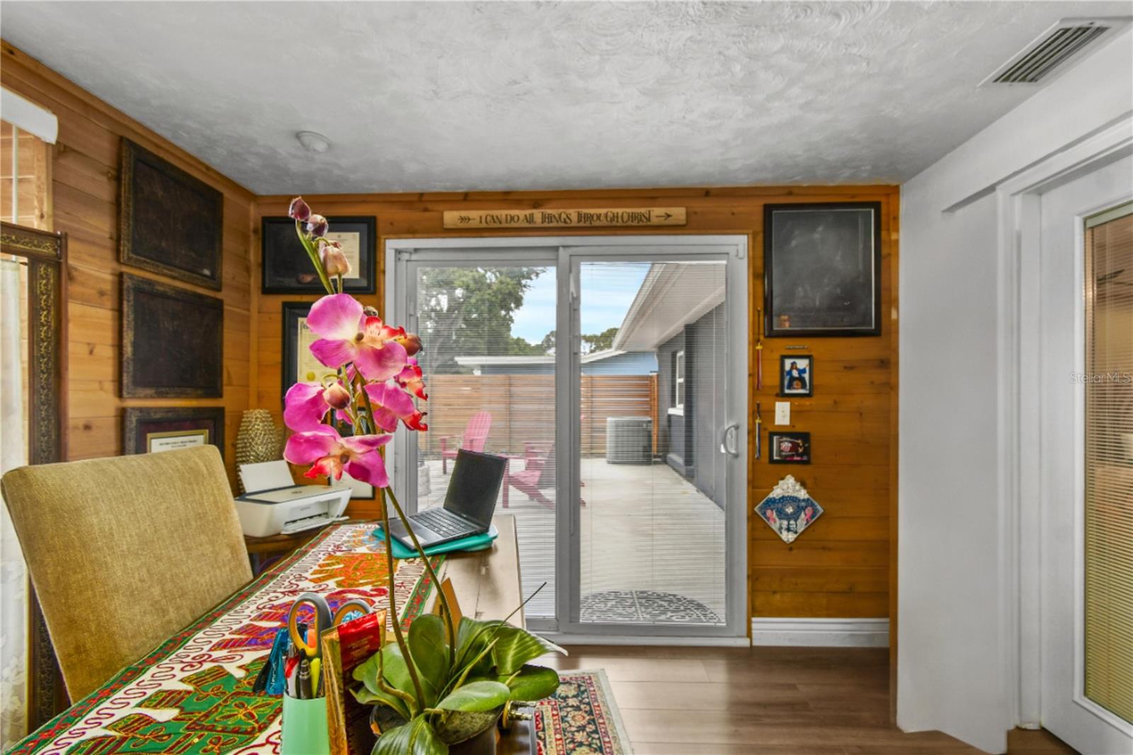 Image 40 of 97 For 601 Patricia Avenue