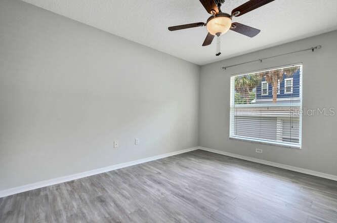 Image 20 of 34 For 7314 Elliott Street