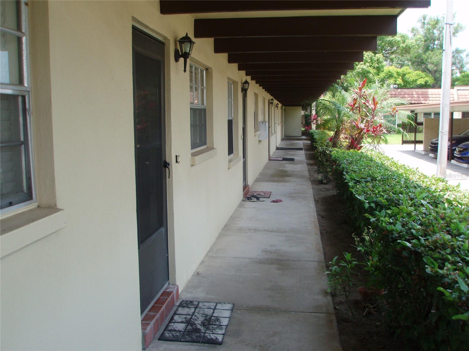 Image 3 of 11 For 1701 Pinehurst Road 3d