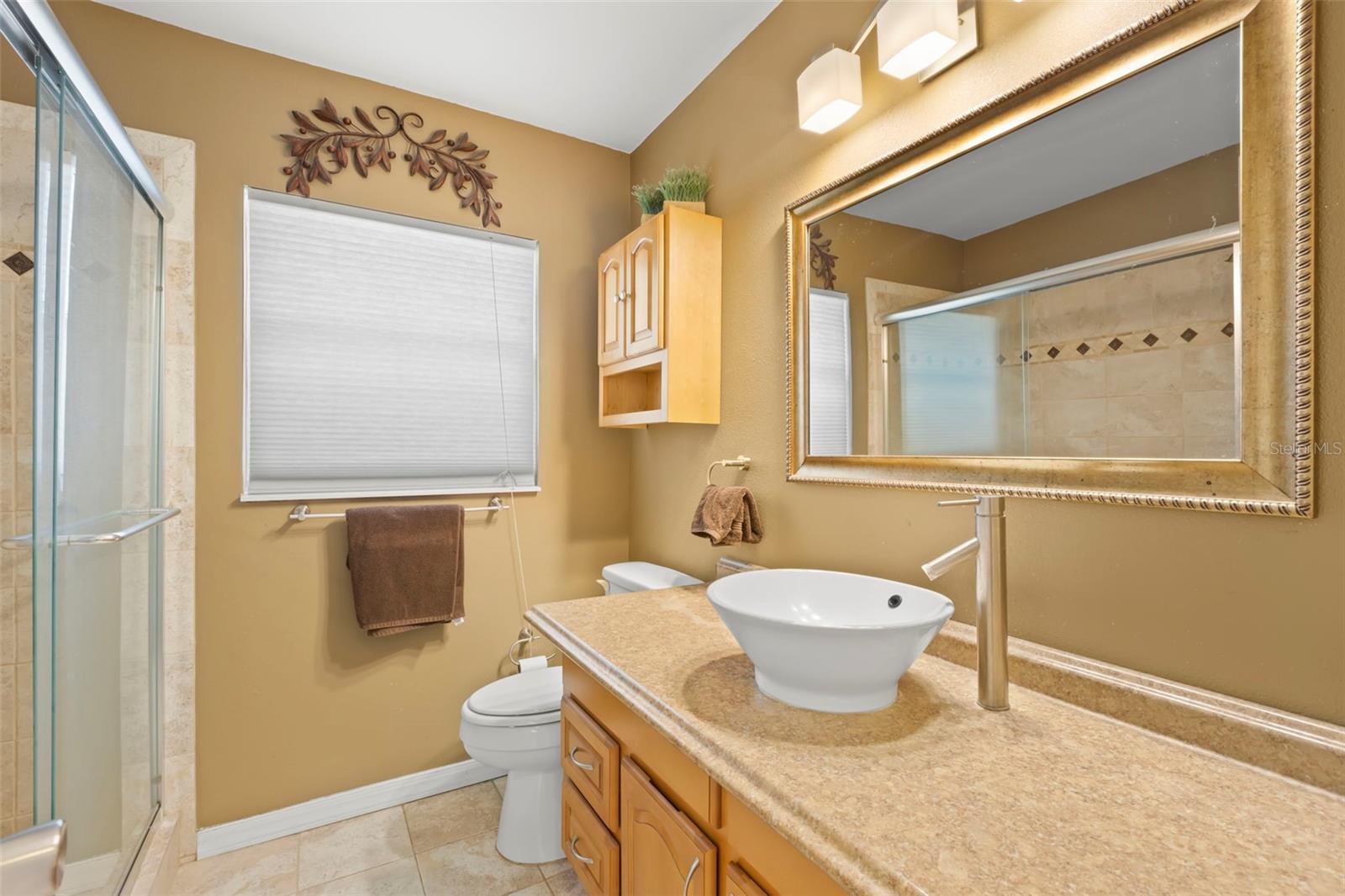 Image 14 of 26 For 707 24th Street Sw