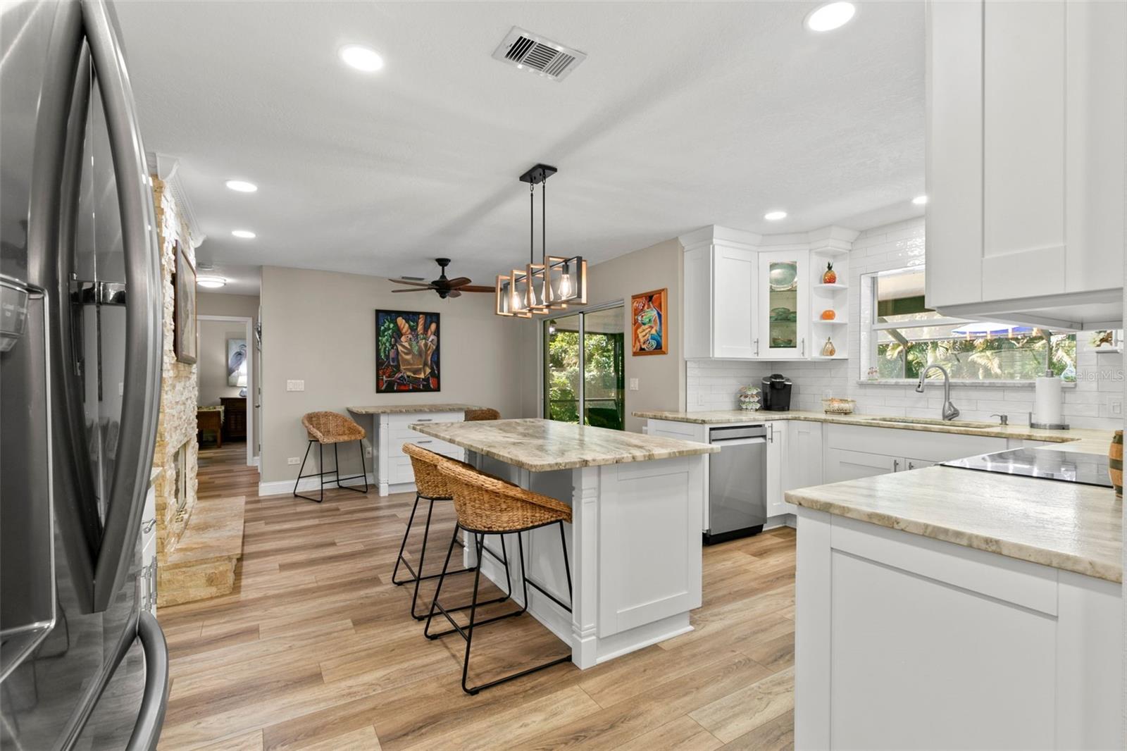 Image 12 of 40 For 13598 Park Boulevard