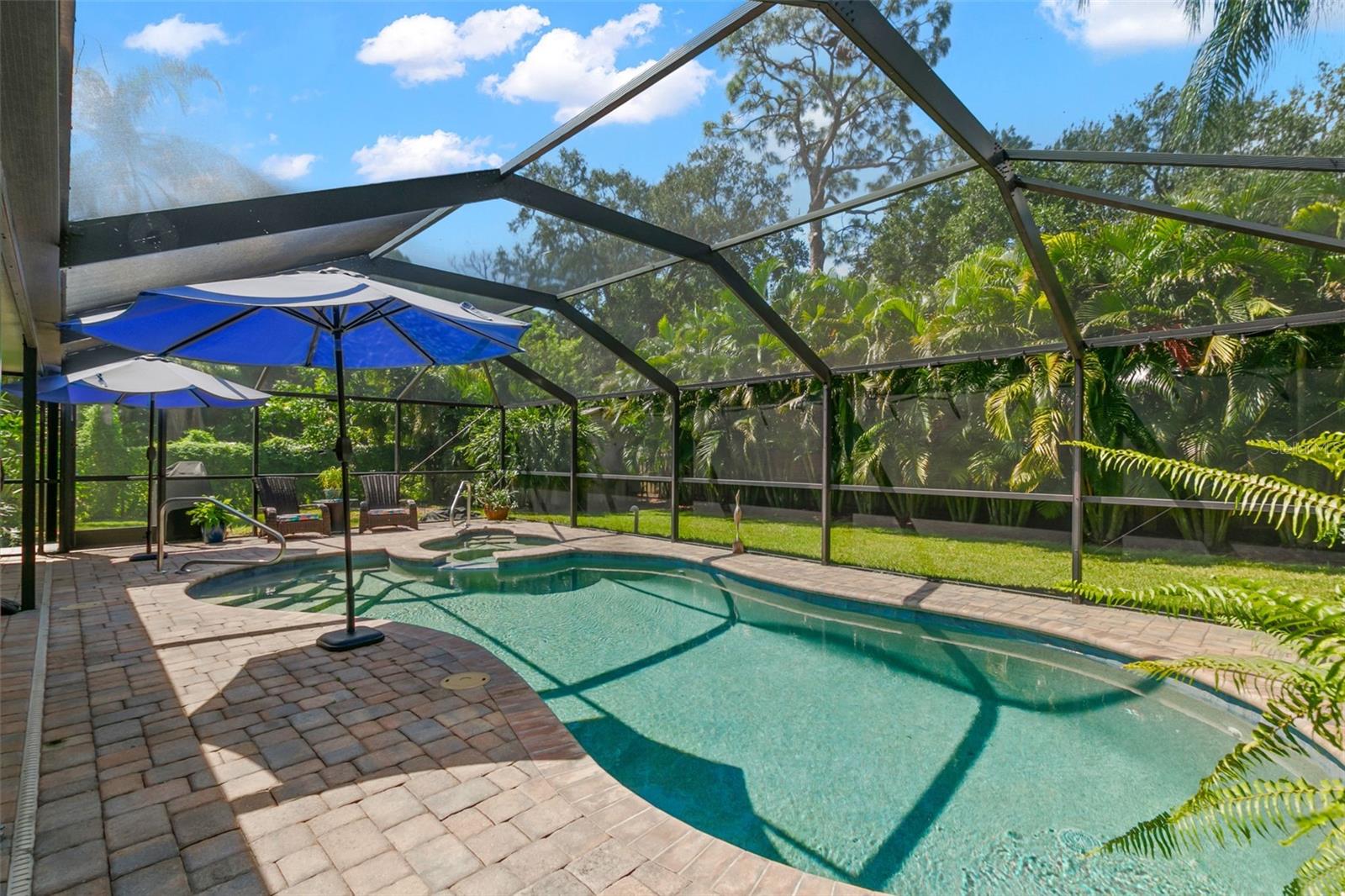 Image 19 of 40 For 13598 Park Boulevard