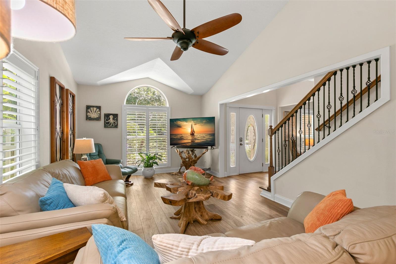 Image 6 of 40 For 13598 Park Boulevard