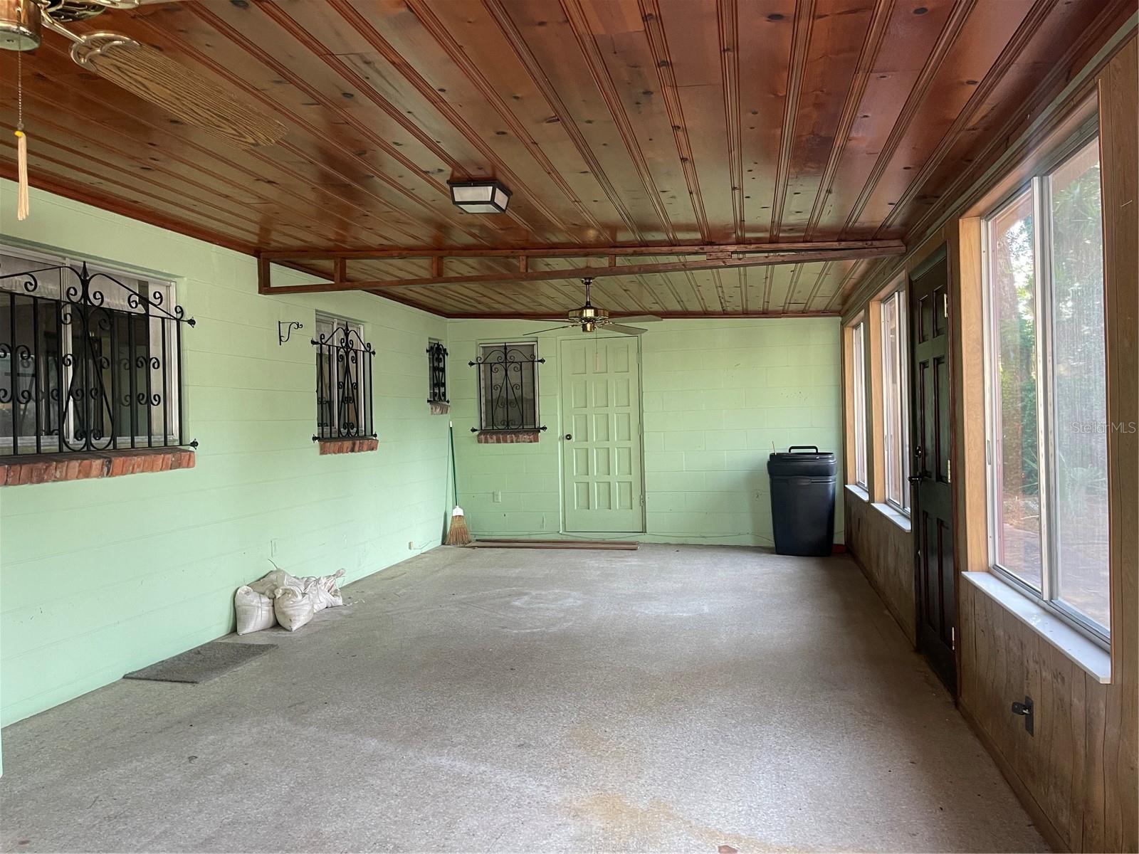 Image 12 of 32 For 4711 Vasconia Street
