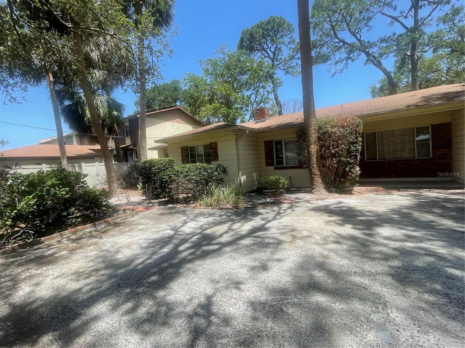 Image 3 of 32 For 4711 Vasconia Street