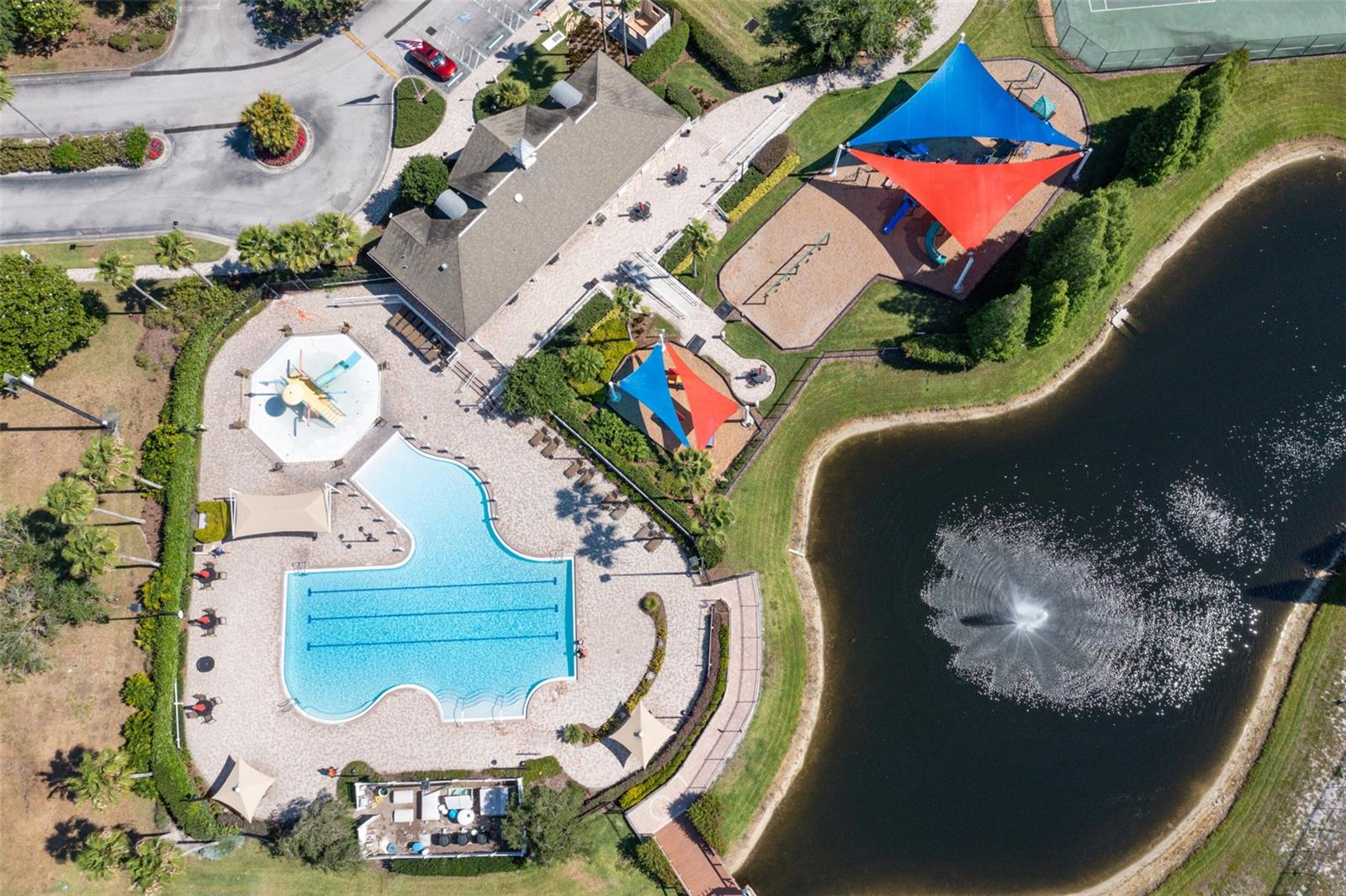 Listing photo id 36 for 11808 Holly Crest Lane