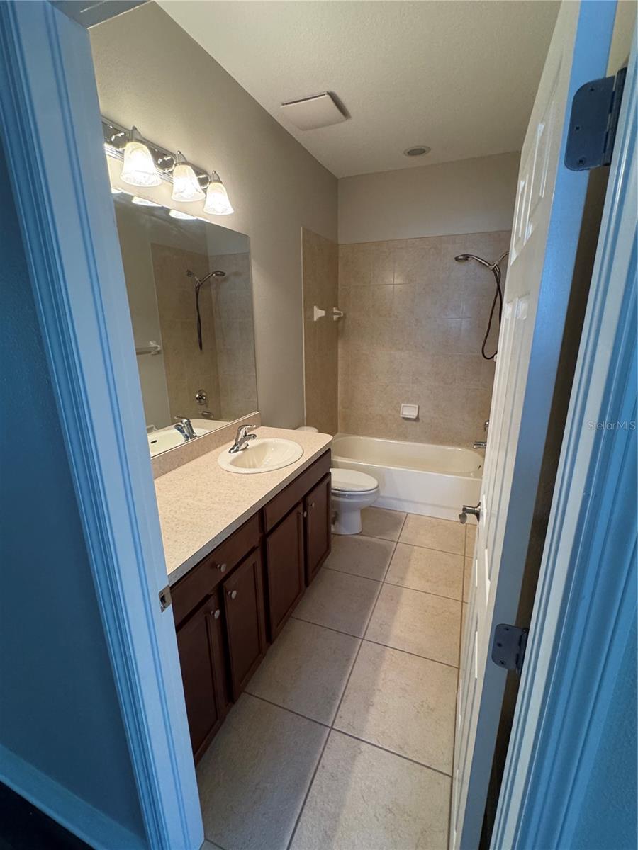 Image 10 of 28 For 12631 Silverdale Street