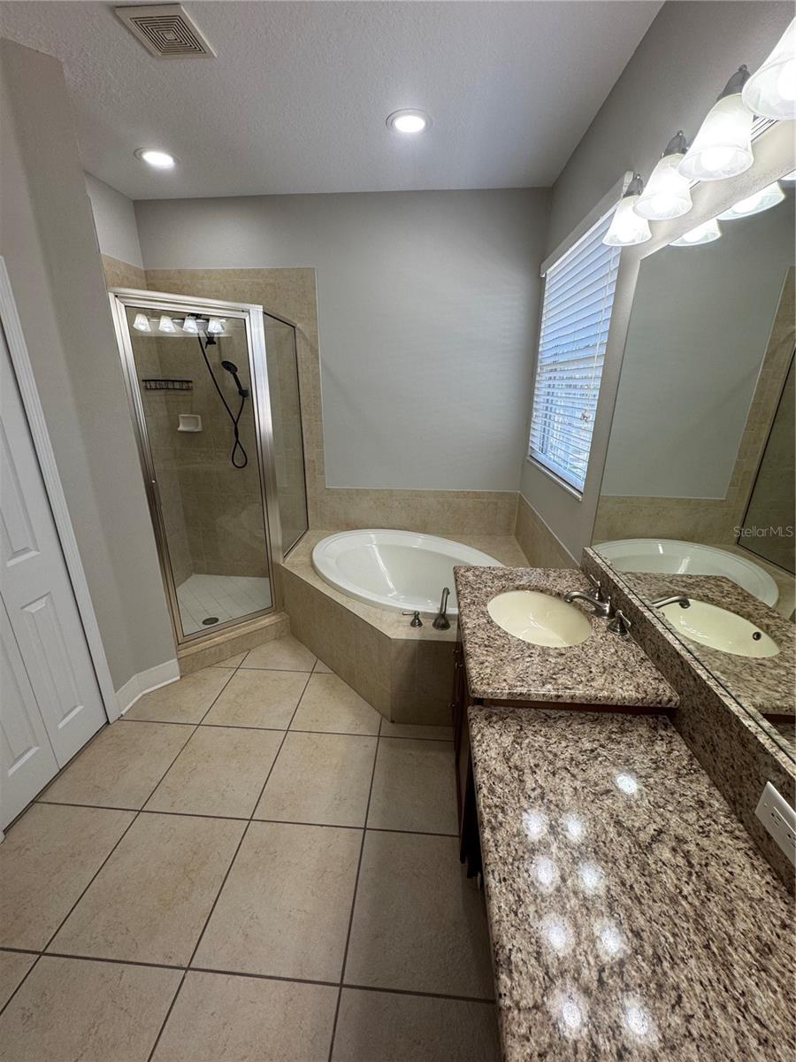 Image 16 of 28 For 12631 Silverdale Street