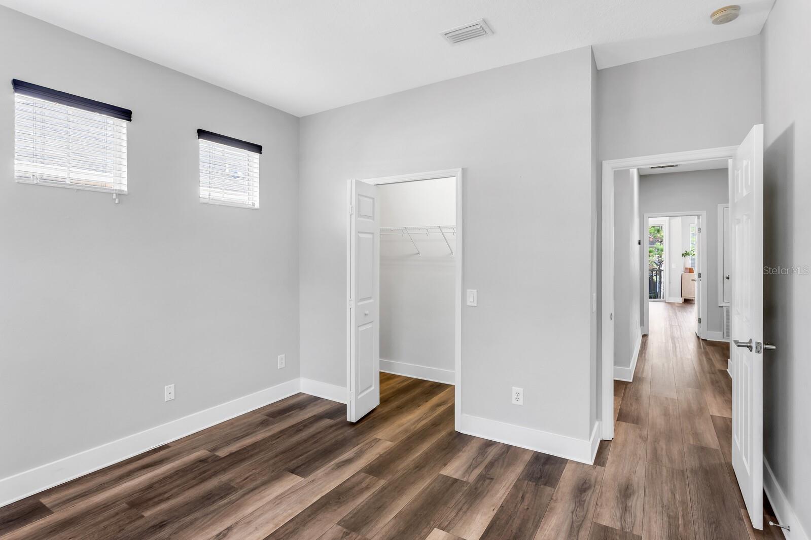 Image 32 of 41 For 12631 Silverdale Street