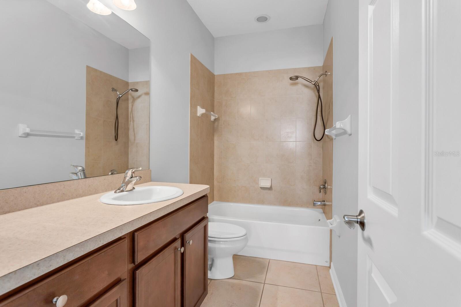 Image 35 of 41 For 12631 Silverdale Street