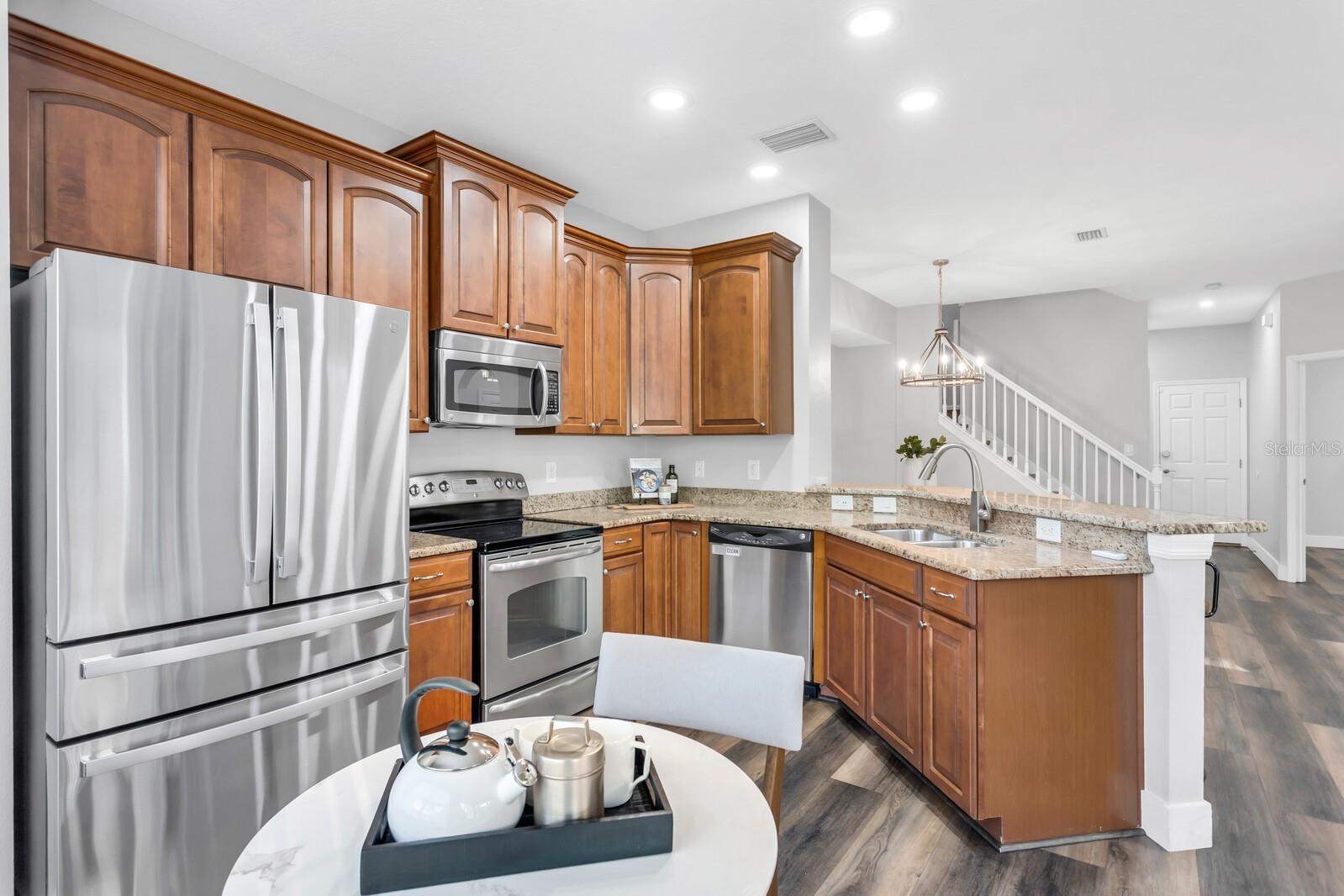 Image 38 of 41 For 12631 Silverdale Street