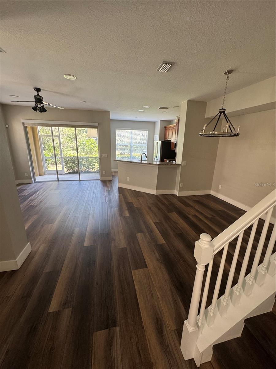 Image 5 of 28 For 12631 Silverdale Street