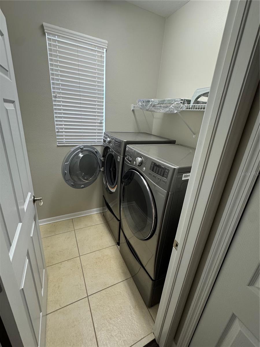 Image 8 of 28 For 12631 Silverdale Street