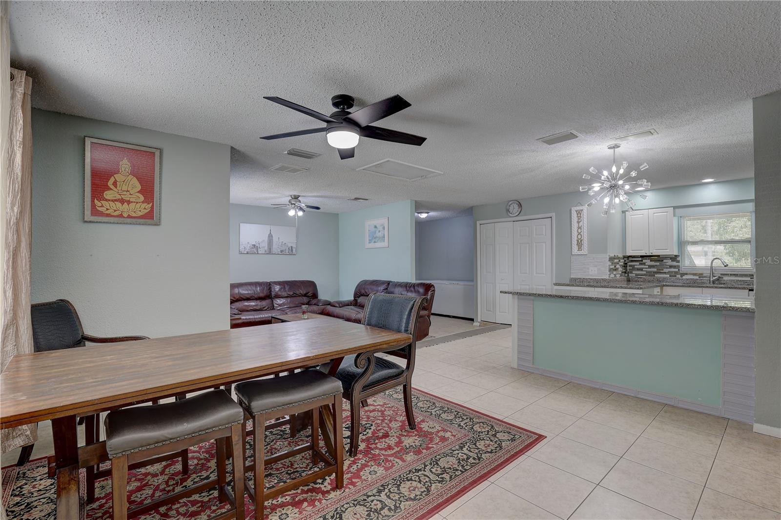 Listing photo id 1 for 9240 53rd Way N