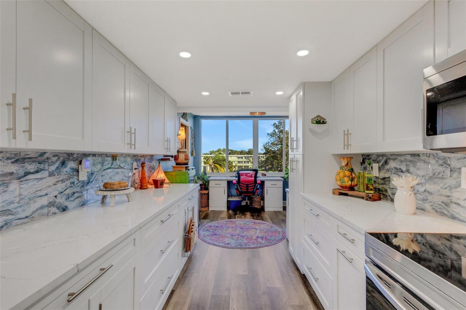 Image 15 of 26 For 4705 1st Street Ne 326