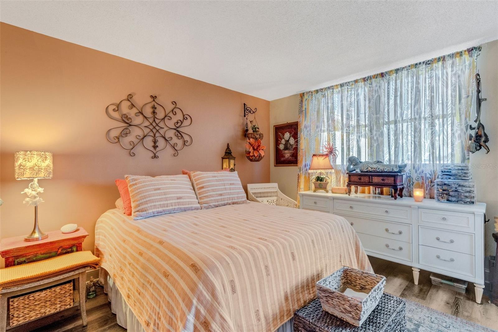 Image 22 of 26 For 4705 1st Street Ne 326