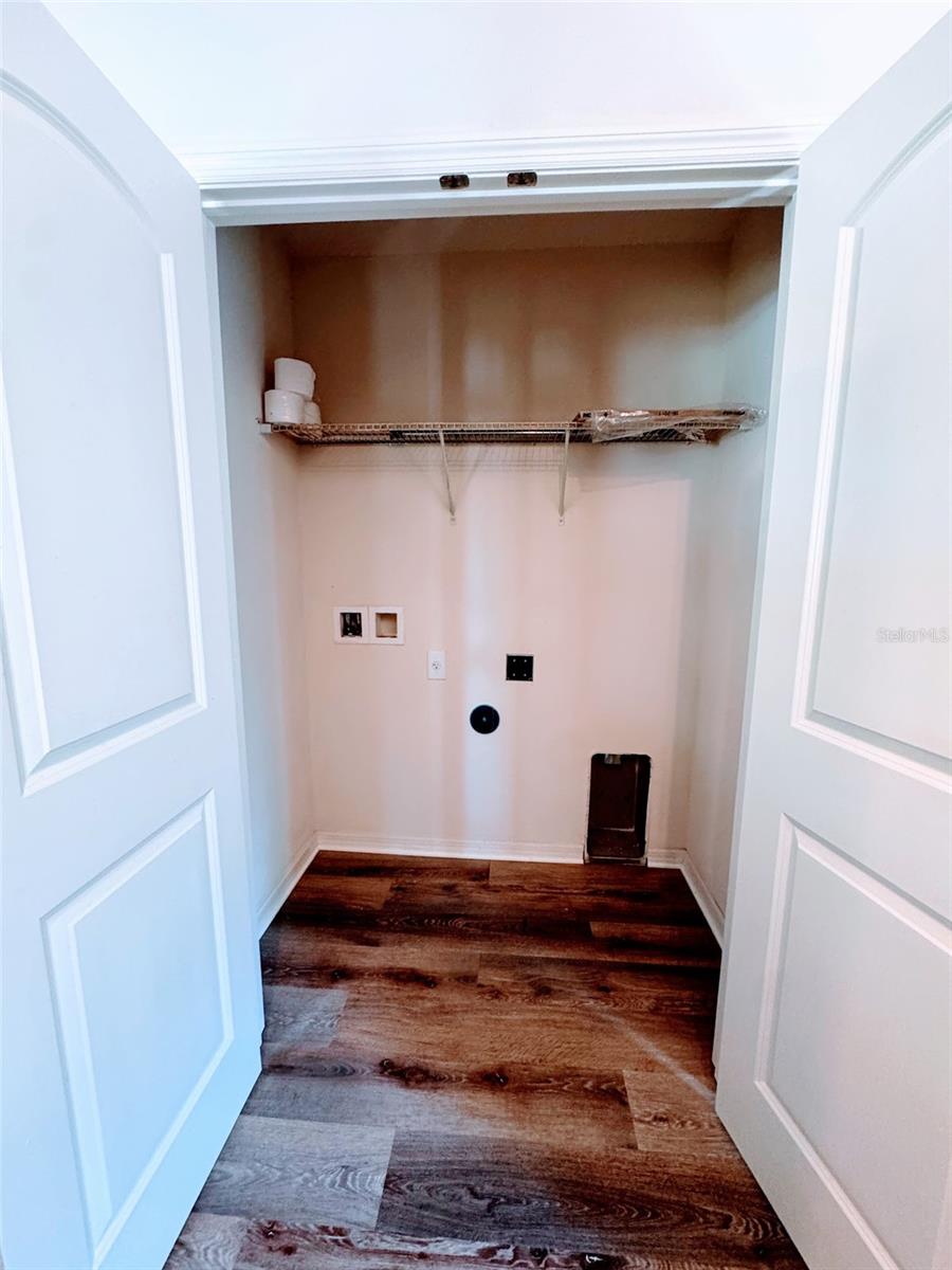 Image 8 of 17 For 3475 Sugarfoot Drive
