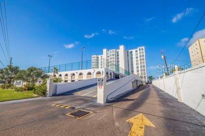 Image 2 of 77 For 4950 Gulf Boulevard 409