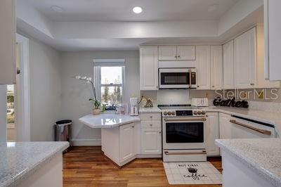 Image 23 of 77 For 4950 Gulf Boulevard 409