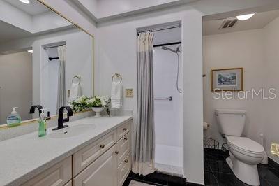 Image 28 of 77 For 4950 Gulf Boulevard 409