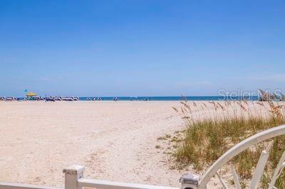 Image 46 of 77 For 4950 Gulf Boulevard 409