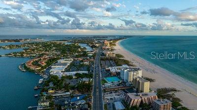 Image 74 of 77 For 4950 Gulf Boulevard 409