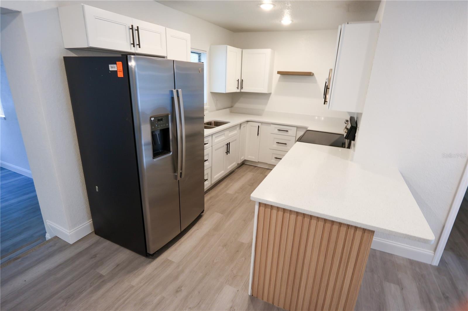 Image 11 of 55 For 808 Clara Avenue