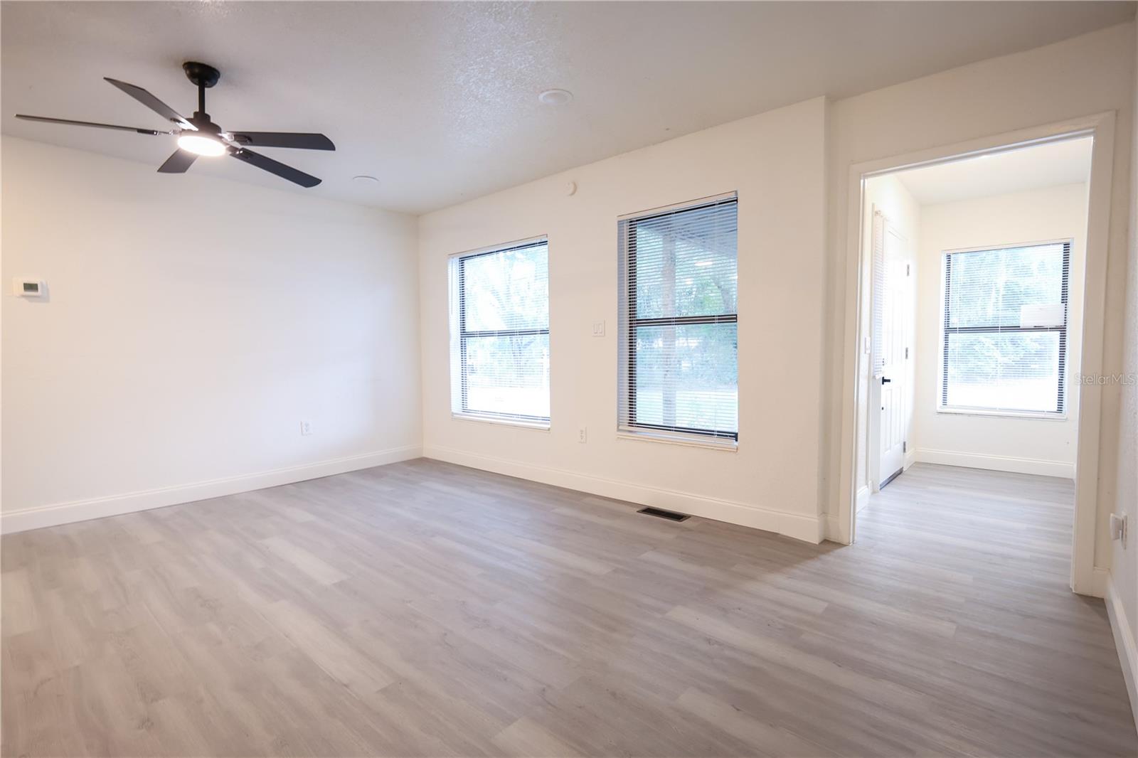 Image 8 of 55 For 808 Clara Avenue